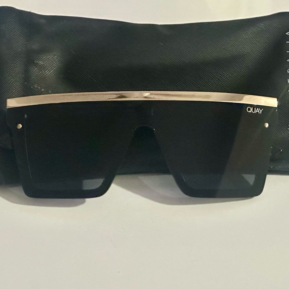 Quay Australia Black and Gold Sunglasses Bold Design